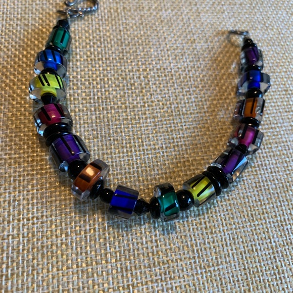 Furnace glass bead bracelet. Great colors and great condition. - Picture 3 of 4
